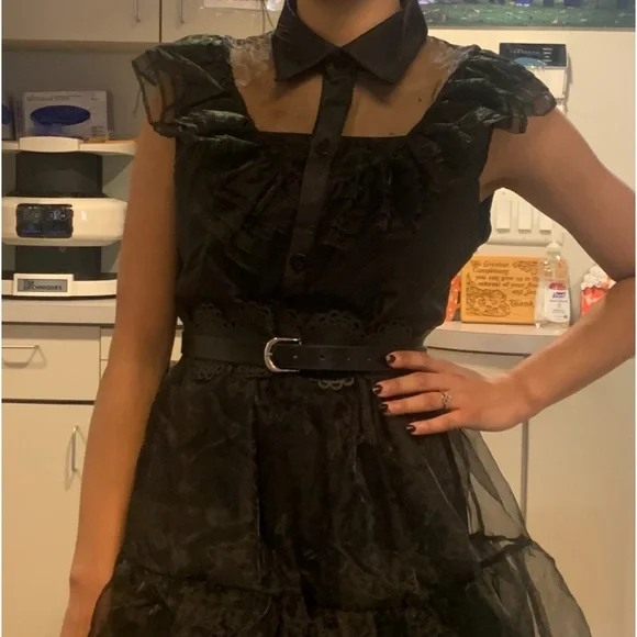 Wednesday Adams dress/ Costume-Size S - Picture 2 of 7